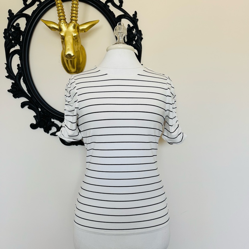 Vince Camuto White with Black Stripes Short Rouched Sleeve Top